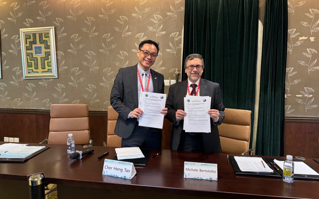 Michele Bertolotto signs agreement with ASAR at ACAR 2024